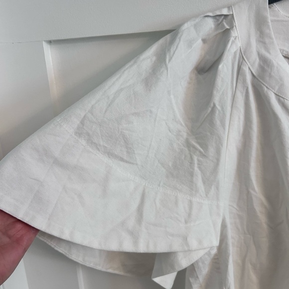 TUCKERNUCK - POMANDER PLACE White Finley Flutter Sleeve Top small - Picture 3 of 6
